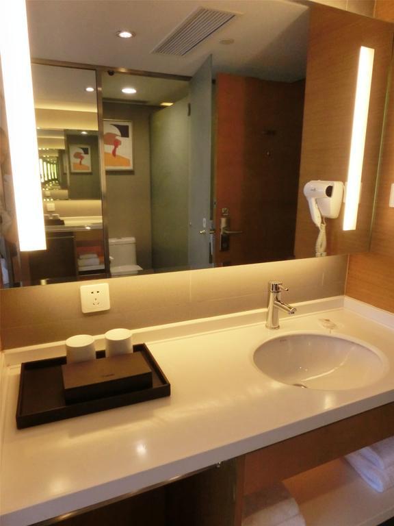 Ji Hotel Guangzhou Zhujiang New Town Quarto foto