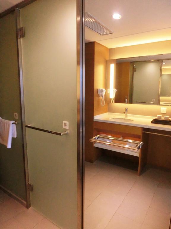 Ji Hotel Guangzhou Zhujiang New Town Quarto foto